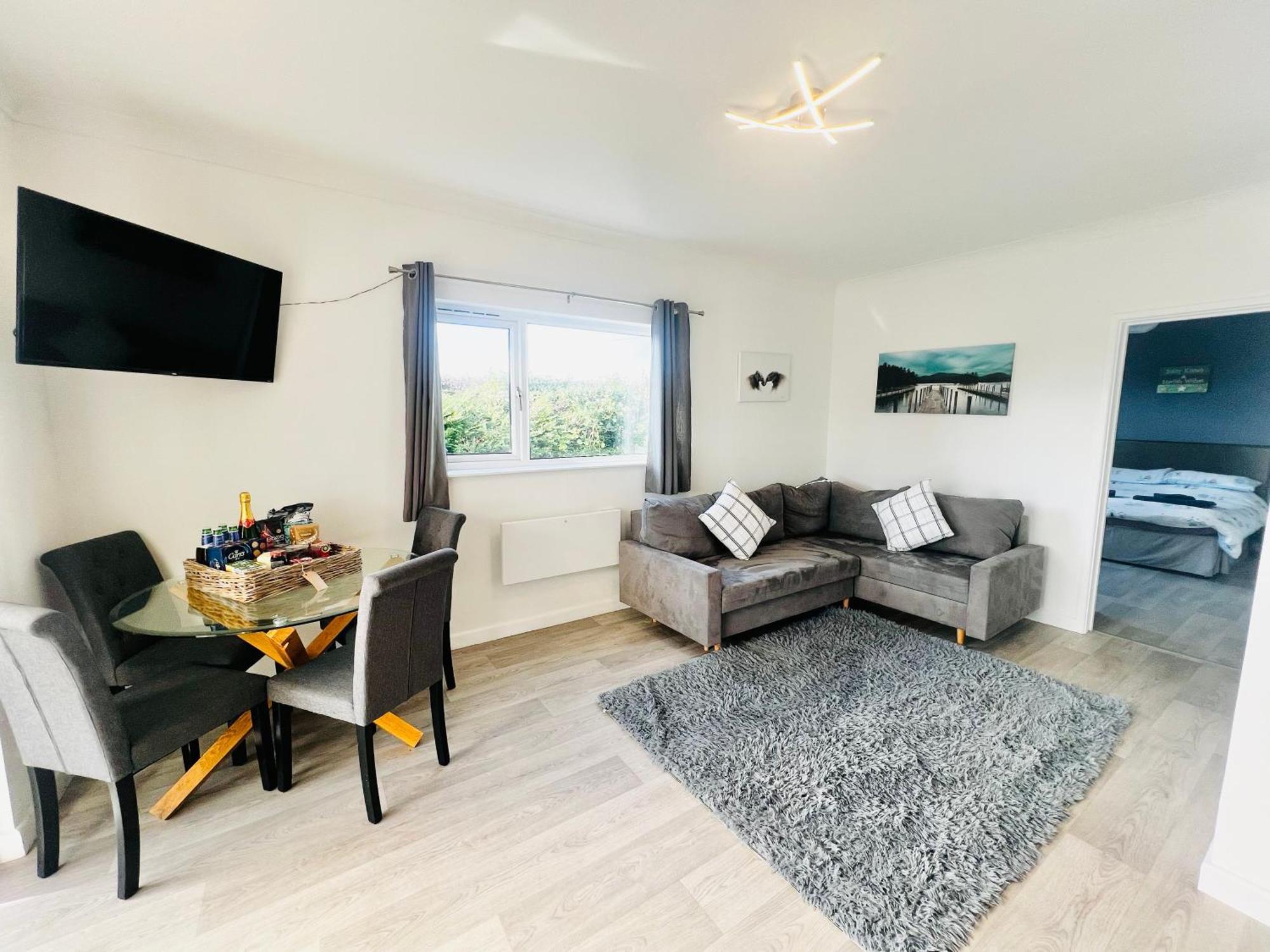 2 Bedroom Holiday Home In The Heart Of West Wales St Clears Exterior foto